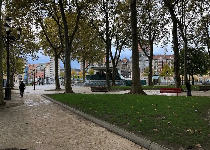 Minimalista En El Corazon De Bilbao